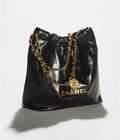 chanel 22 bag small black